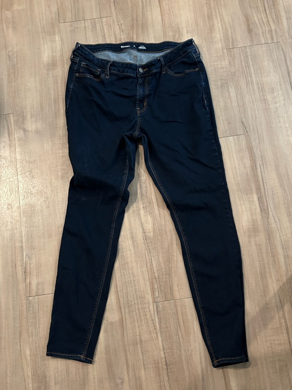 Universal Thread Navy Skinny Jeans